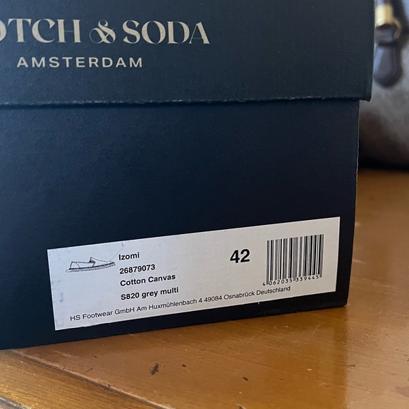 Almost brand new pair of Scotch & Soda loafers. Worn once. Half size too big. - Picture 2 of 3